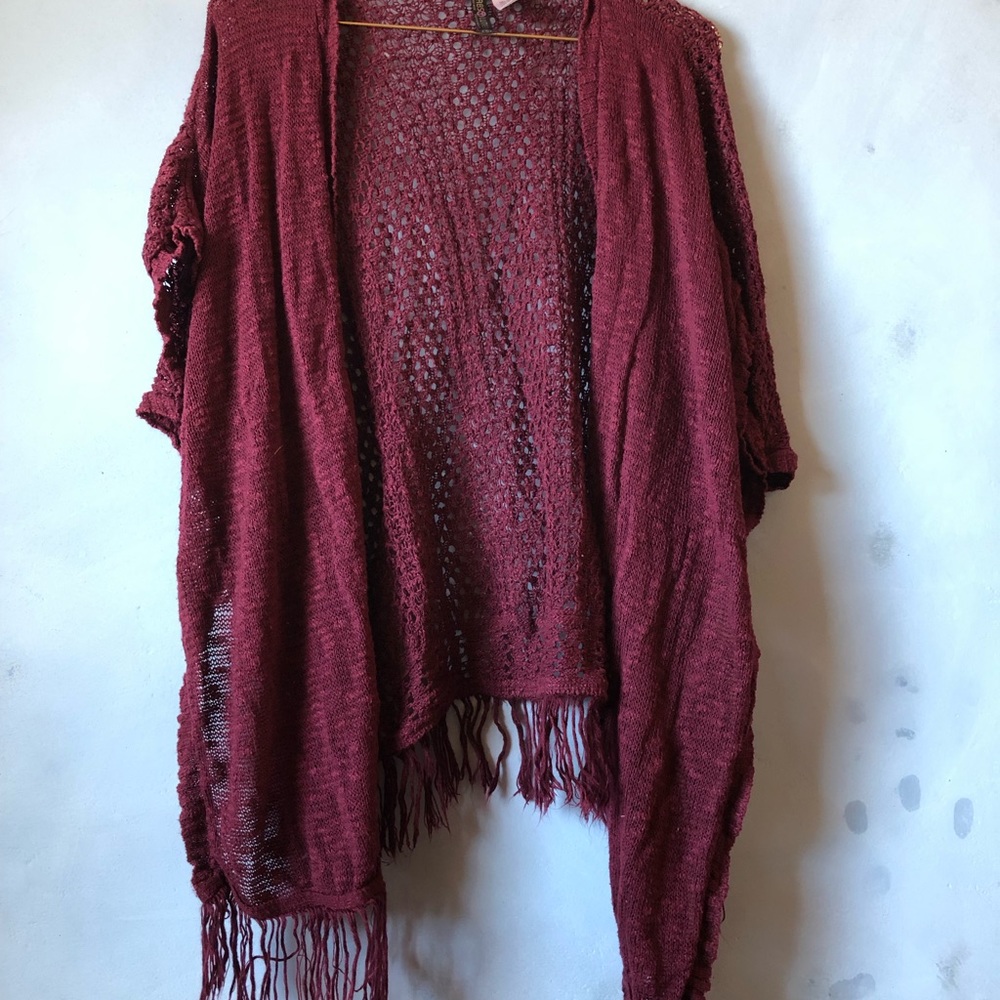 ✨2 for $10✨ Maroon shawl